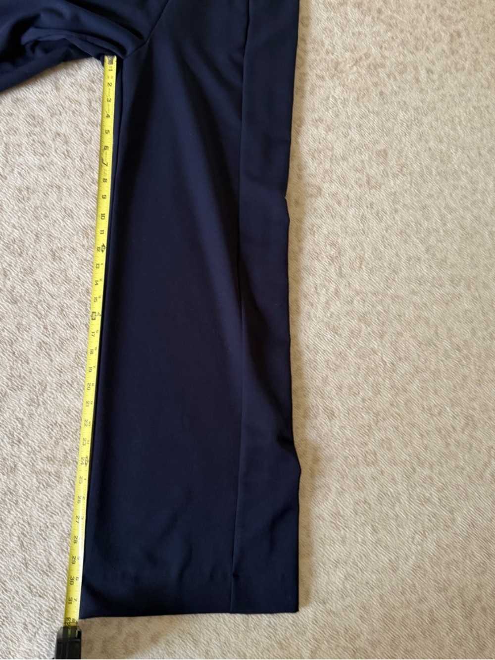Black Halo Jackie-O 3/4 sleeve jumpsuit (navy, size 4) - Picture 14 of 16